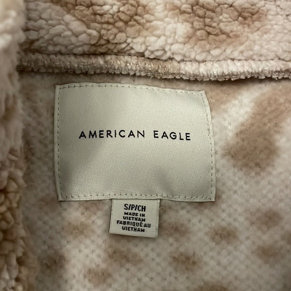 american eagle pullover - Picture 2 of 3